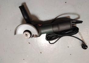 Location : meuleuse Location : meuleuse