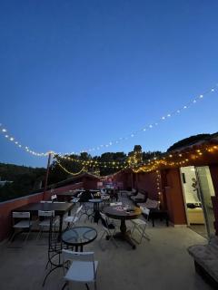 Location : salle reception Location : salle reception