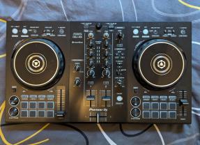 Location : table de mixage Location : table de mixage