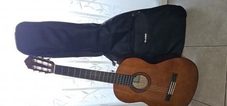 Location : instrument musique Location : instrument musique