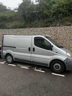 Location : camion camionnette Location : camion camionnette