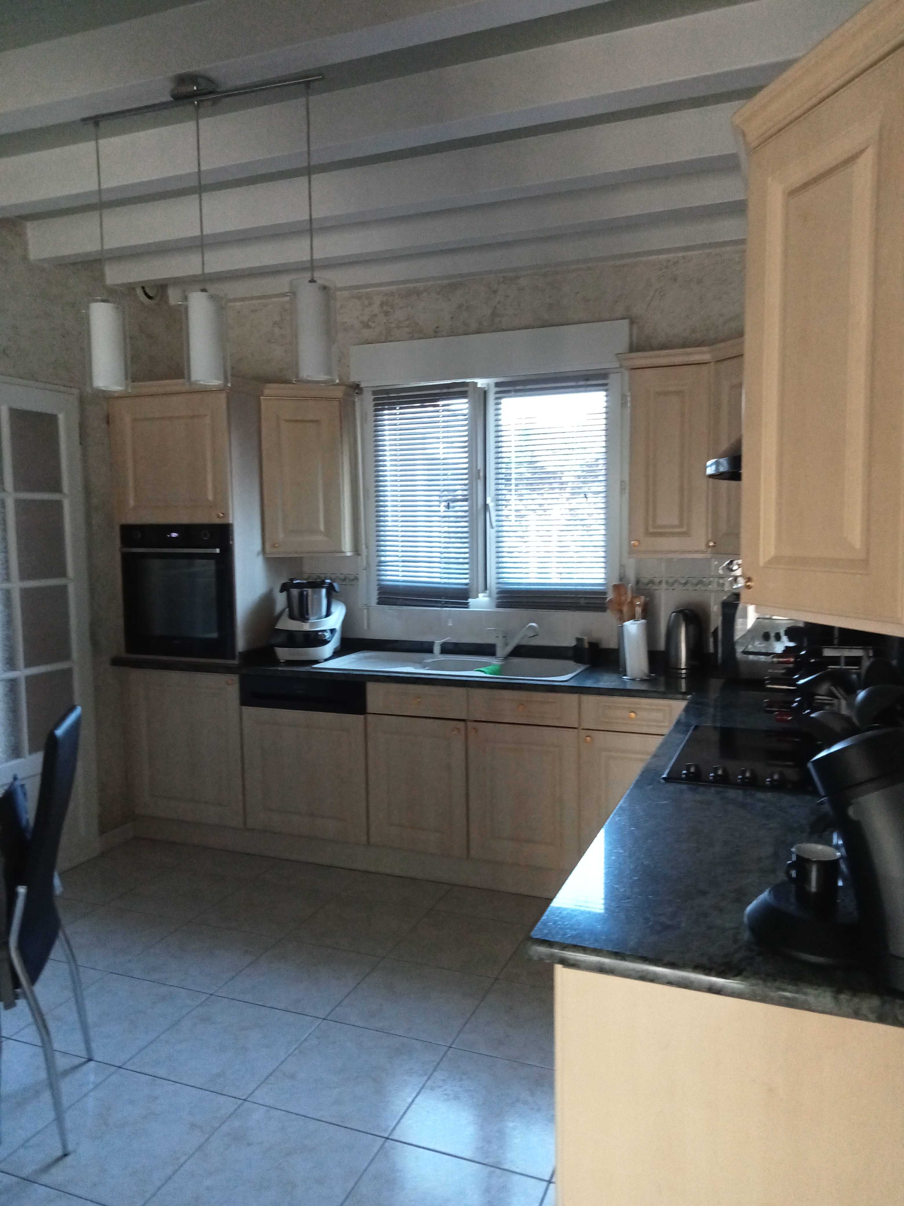 Service pose de cuisine 40 entre particuliers