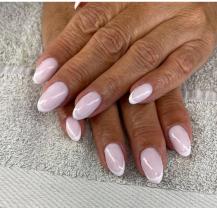 Service : manucure Service : manucure