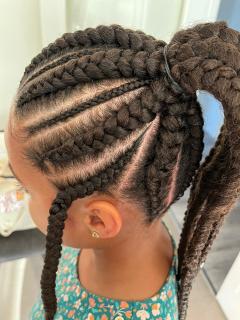 Service : tresses africaines Service : tresses africaines