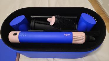 Location : lisseur cheveux Location : lisseur cheveux