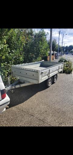 Location : remorque Location : remorque