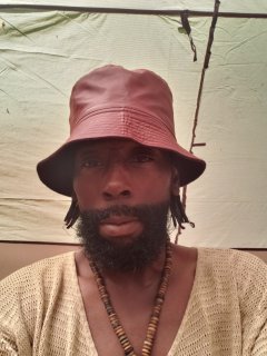 Location : logement contre service