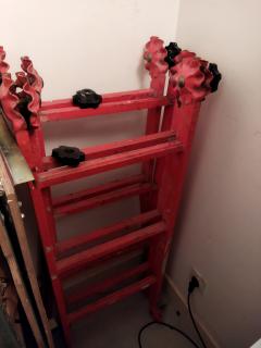 Location : echelle Location : echelle