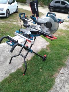 Location : scie a onglet Location : scie a onglet