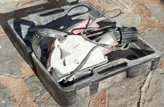 Location : rainureuse Location : rainureuse