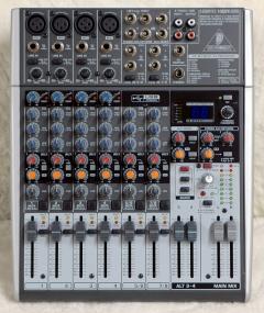 Location : table de mixage Location : table de mixage