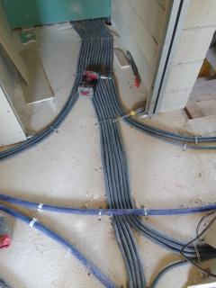 Service : electricien Service : electricien