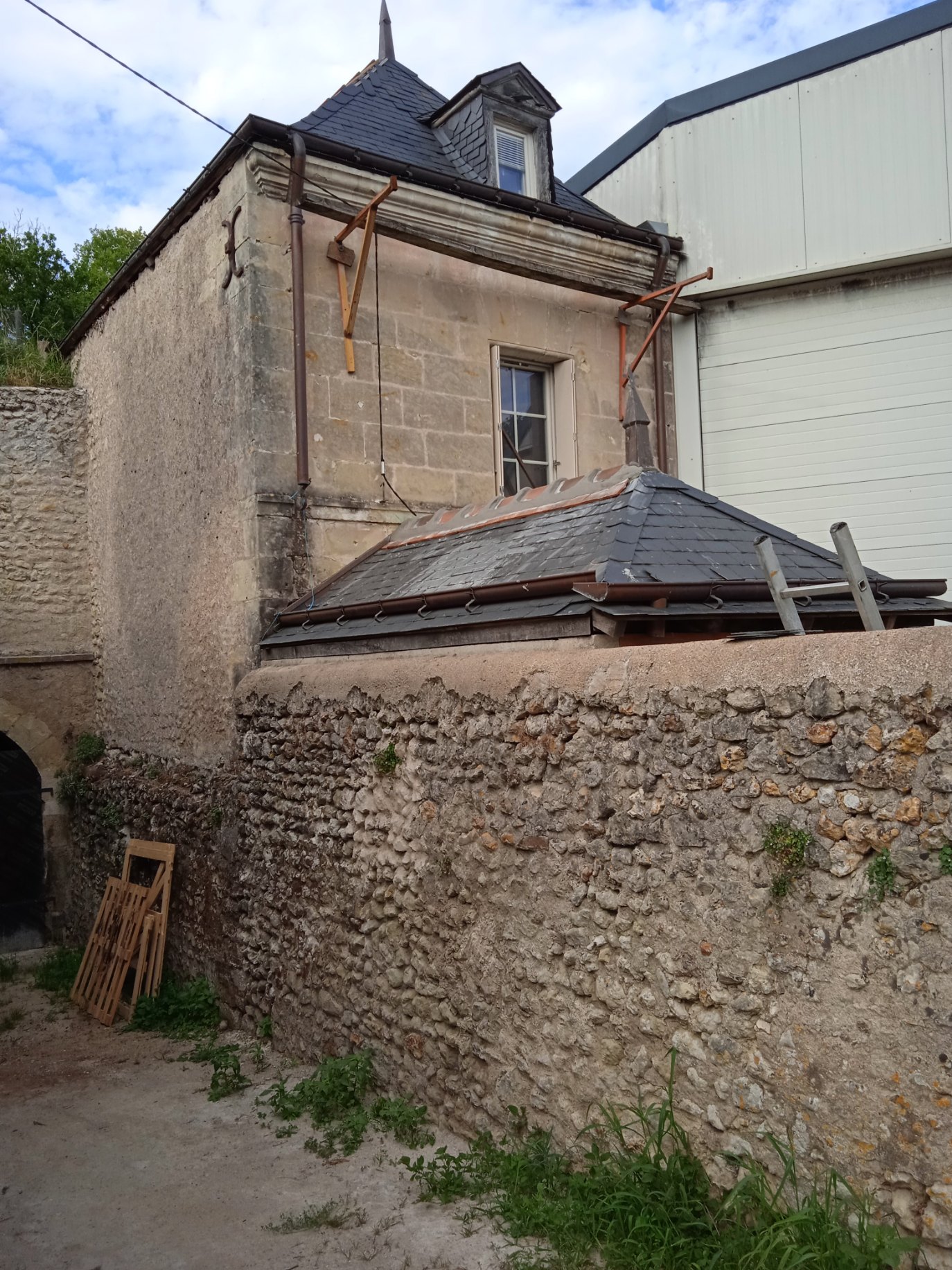 Service charpentier 37 entre particuliers