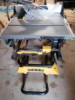 Location : scie circulaire Location : scie circulaire