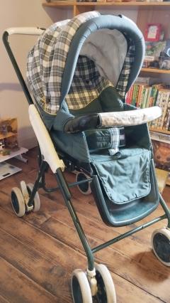 Location : poussette Location : poussette