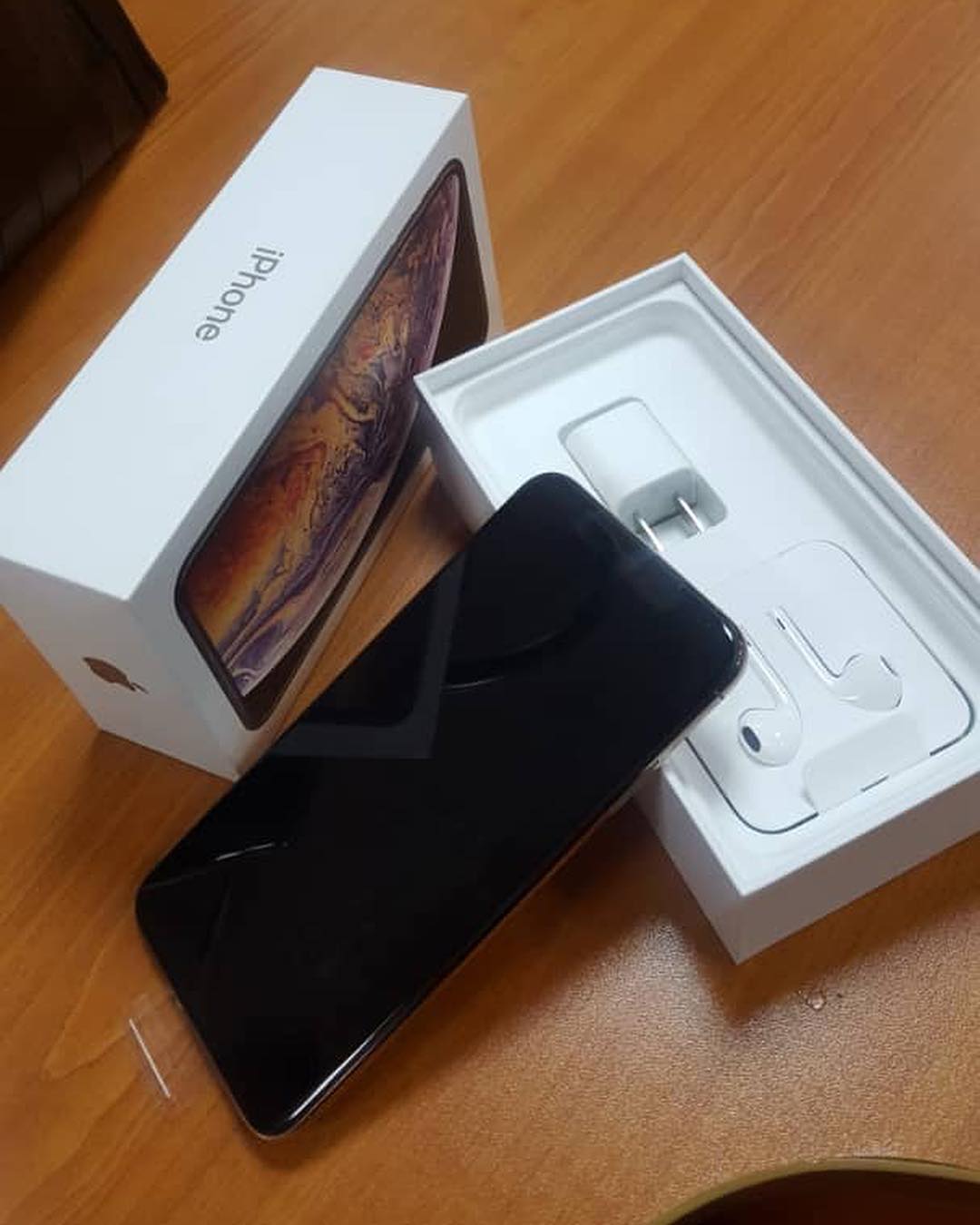 Occasion téléphone (75001 Paris 1). Iphone xs 256 go