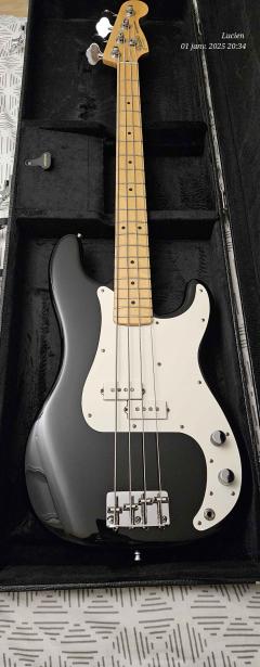 Location : instrument musique Location : instrument musique