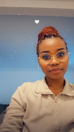 Service : tresses africaines Service : tresses africaines