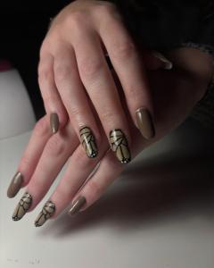 Service : prothesiste ongulaire Service : prothesiste ongulaire