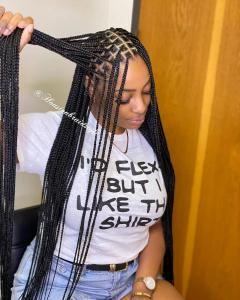 Service : tresses africaines Service : tresses africaines