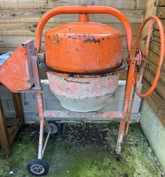 Location : betonniere