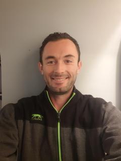 Service : pose de cuisine Service : pose de cuisine