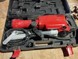 Location : marteau piqueur Location : marteau piqueur