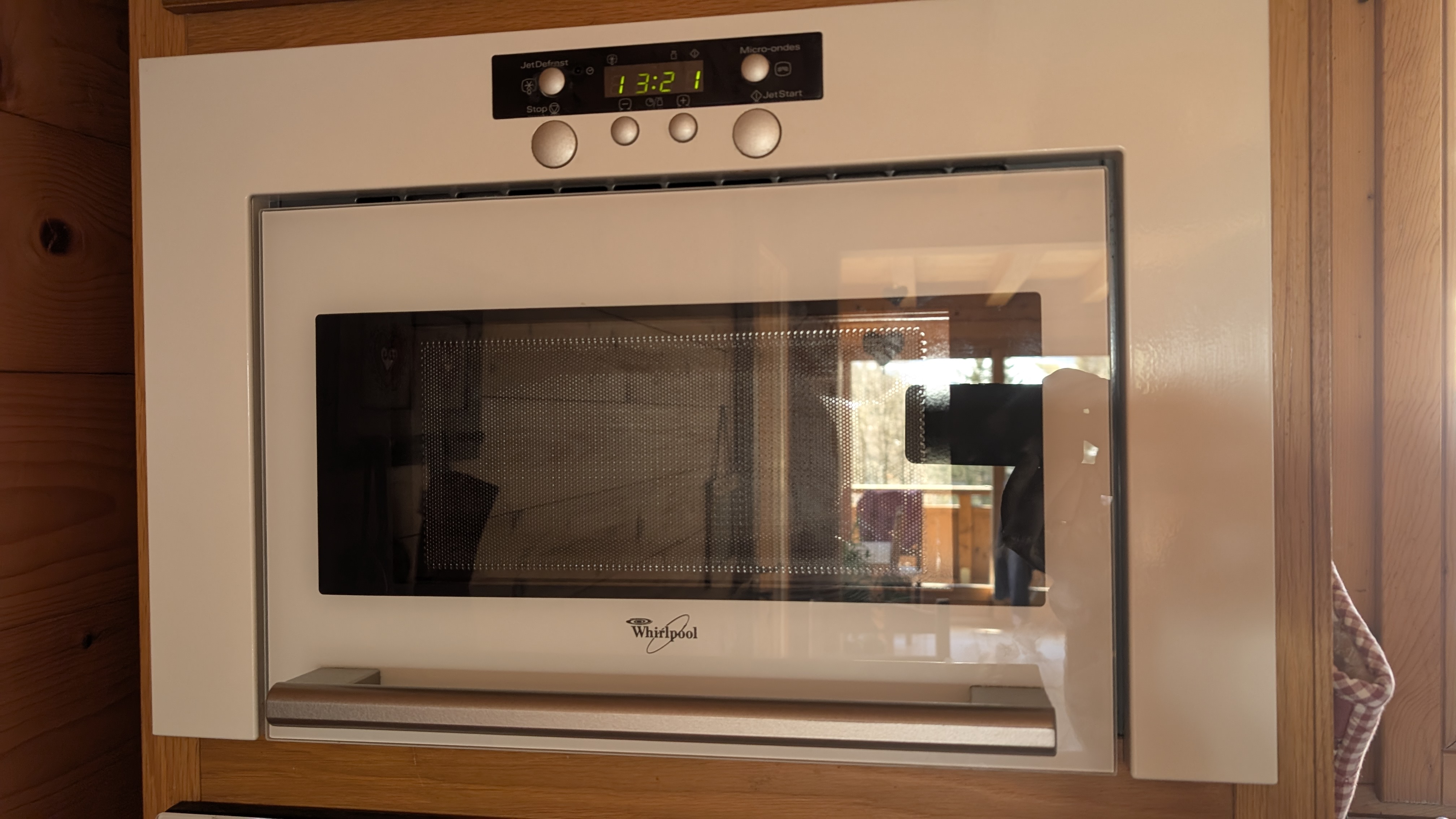 Service reparateur electromenager 74 entre particuliers
