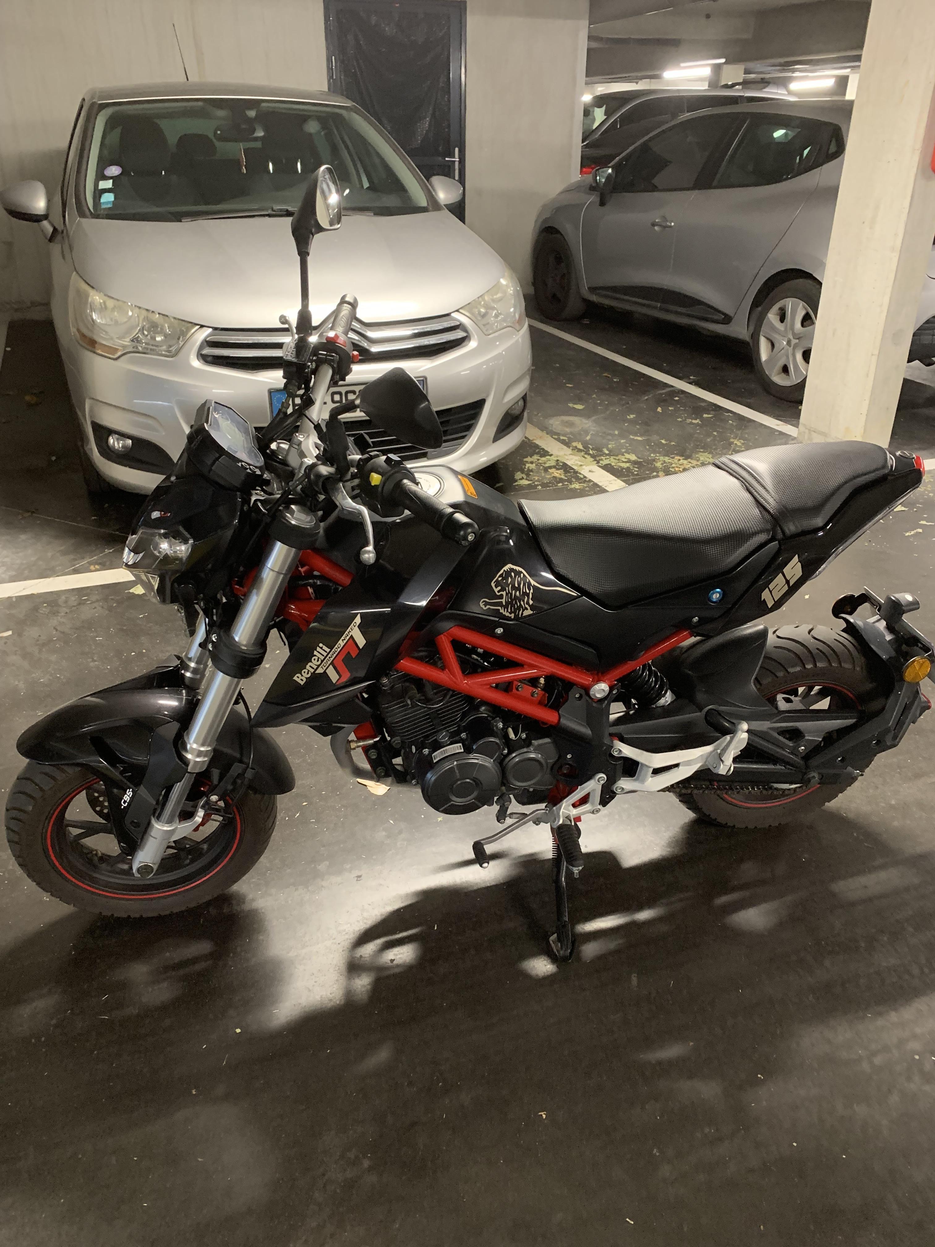 Location moto 93 entre particuliers