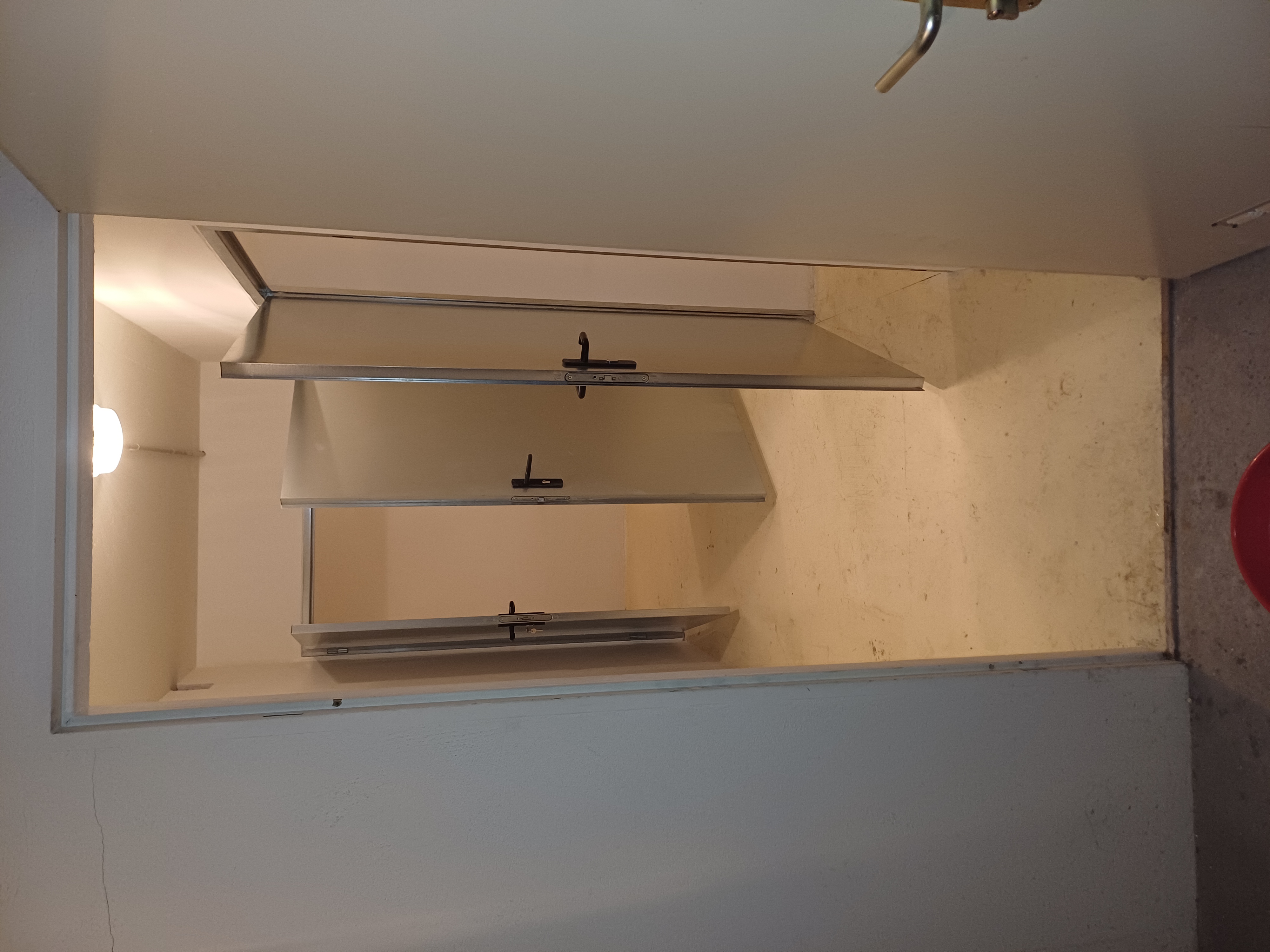 Location stockage dans local 75 entre particuliers