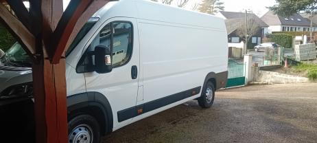 Location : fourgon Location : fourgon