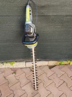 Location : taille haie Location : taille haie