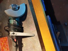 Location : meuleuse Location : meuleuse