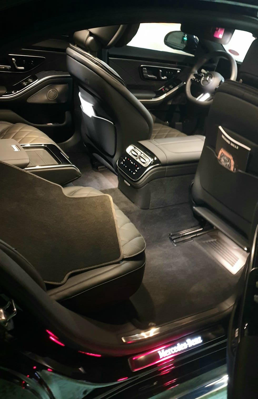 Service lavage automobile 92 entre particuliers