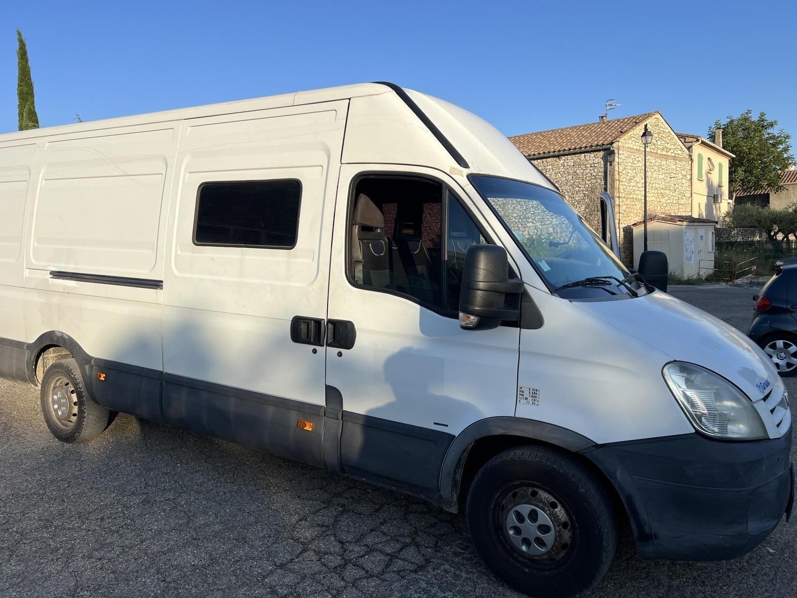 Location fourgon amenage 30 entre particuliers