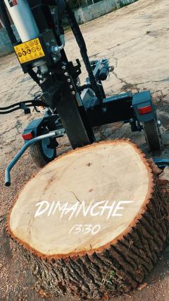 Location : fendeur de buches Location : fendeur de buches