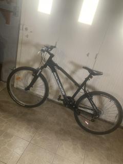 Location : autre Location : autre