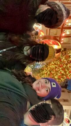 Service : babysitter Service : babysitter