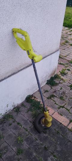 Louer débroussailleuse
