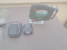 Location : scie sauteuse Location : scie sauteuse