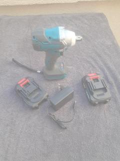 Location : boulonneuse Location : boulonneuse