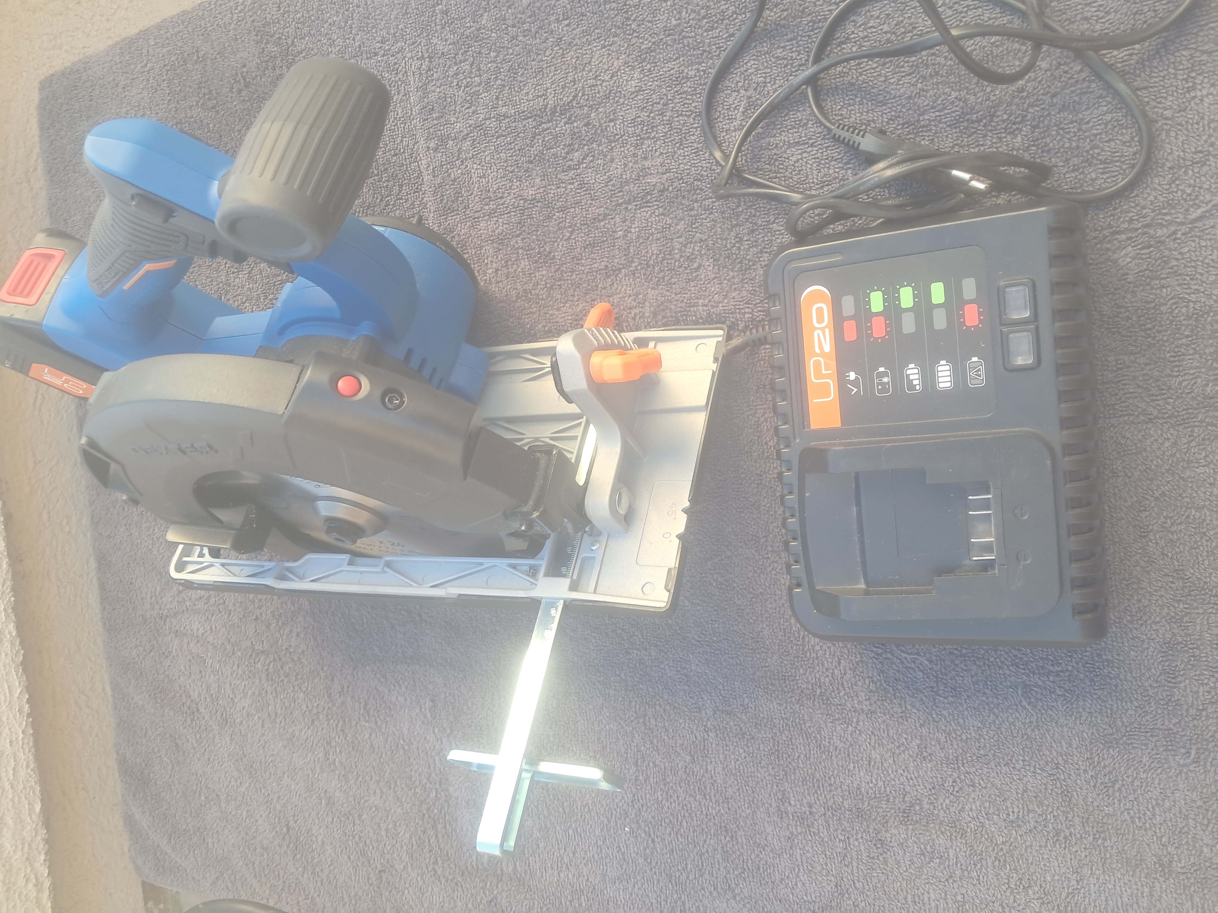 Location scie circulaire 13 entre particuliers