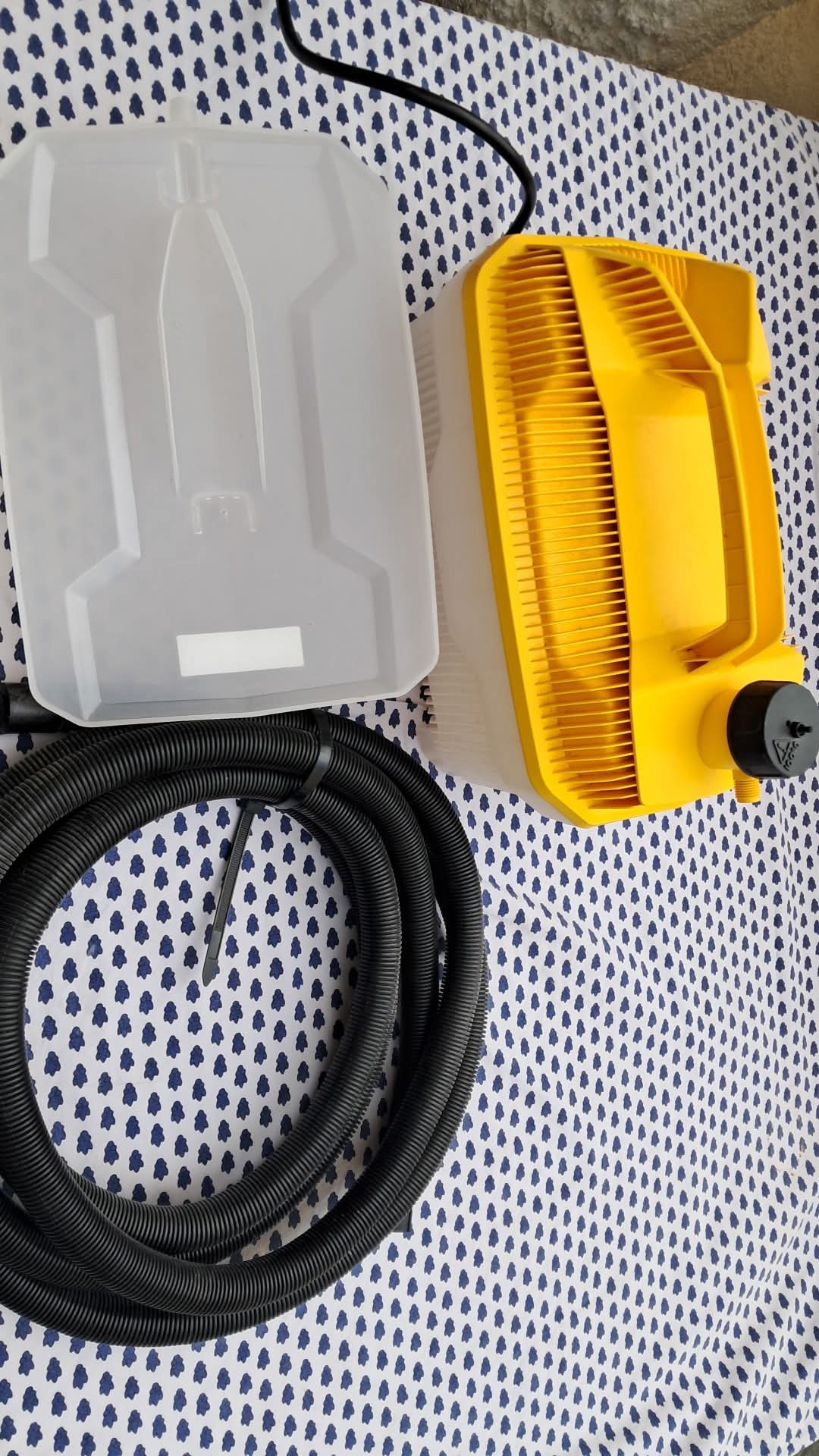 Service pose de papier peint 13 entre particuliers