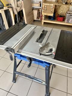 Location : scie circulaire Location : scie circulaire