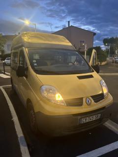 Location : fourgon Location : fourgon