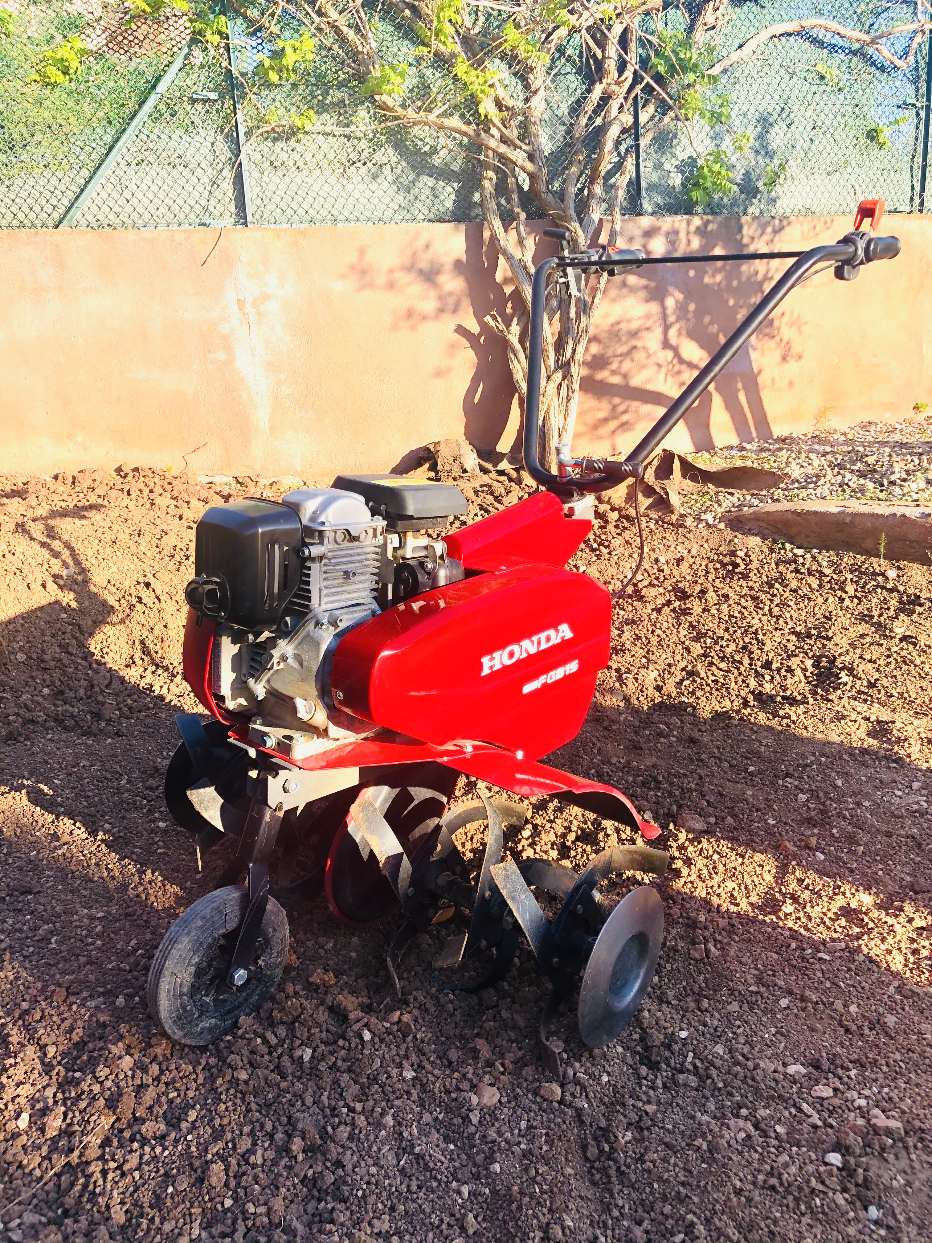 Location motoculteur 83 entre particuliers