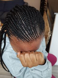 Service : tresses africaines Service : tresses africaines