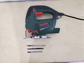 Location : scie sauteuse Location : scie sauteuse