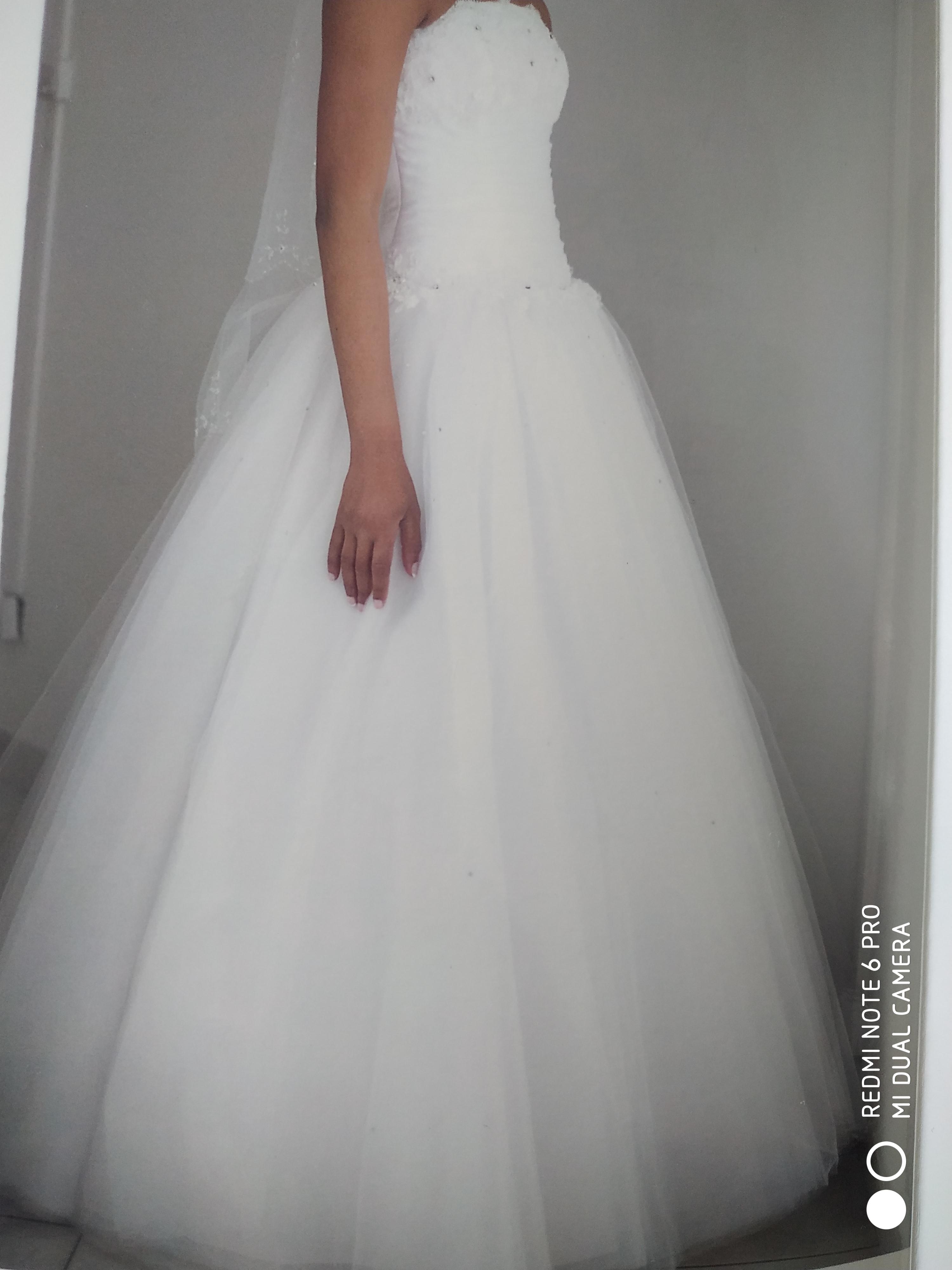 Location robe de mariee 95 entre particuliers