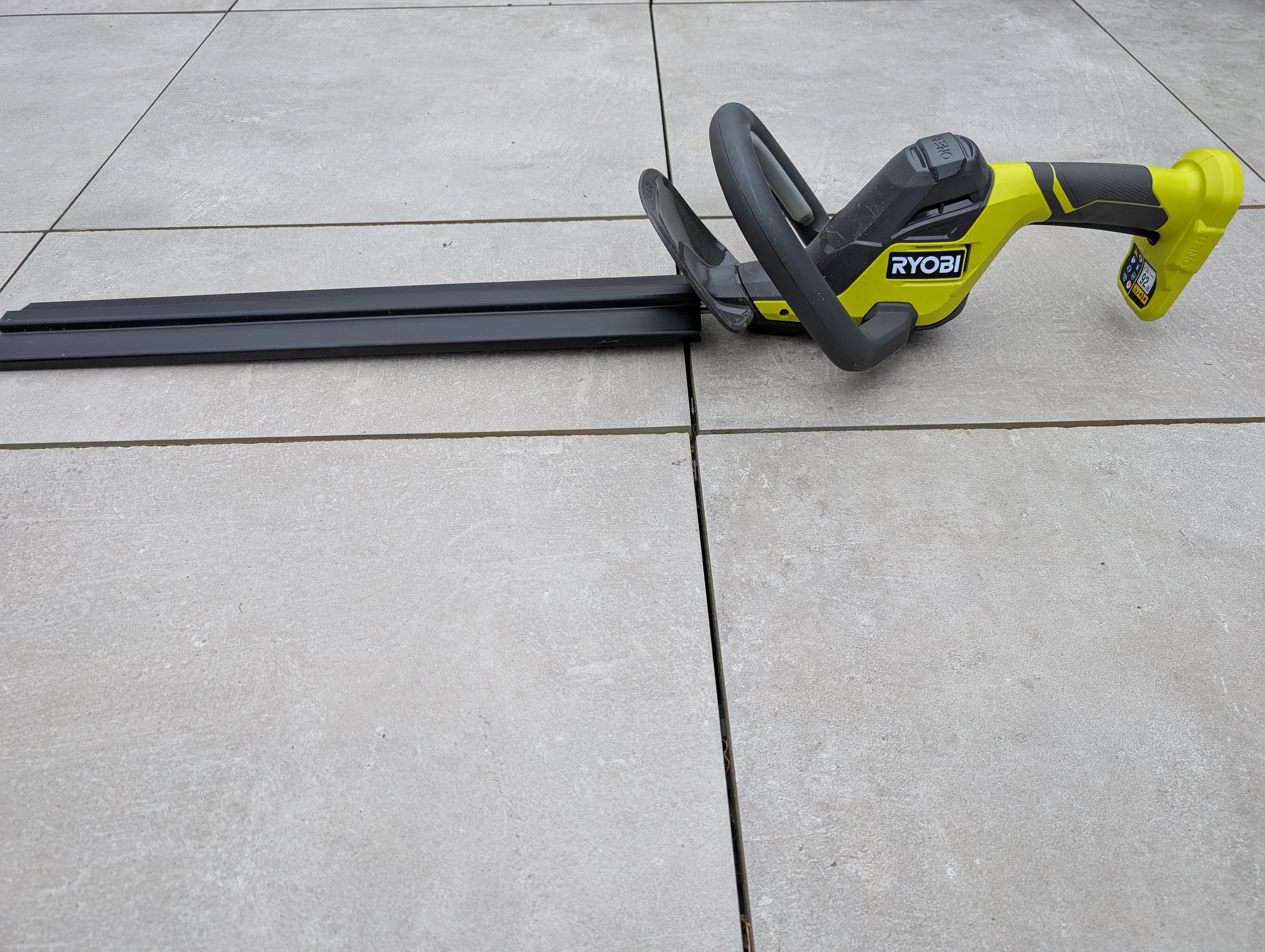 Location taille haie 45 entre particuliers